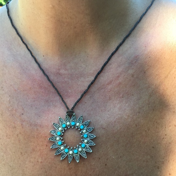 turquoise boho necklace - Picture 4 of 5